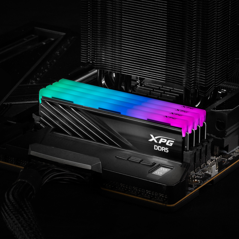 Memoria Ram Adata Xpg Lancer Blade Ddr5, 8gb 5600mhz, Cl46, Xmp/expo Rgb Con Disipador Color Blanca