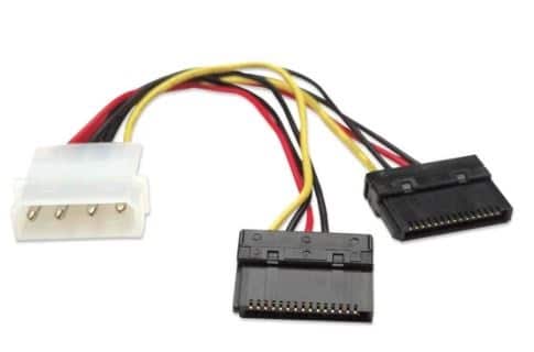 349369                                                                                                                                              Cable De Corriente Sata En Y - De 4 Pines A 2 X 15 Pines, 15 Cm De Largo.